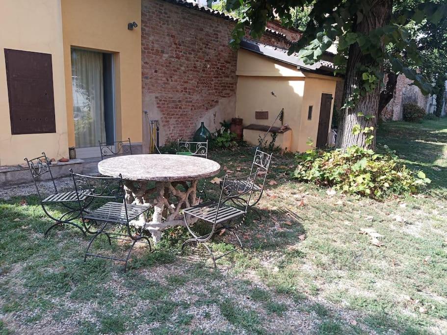 Suite Per Gli Ospiti Pavia Ngoại thất bức ảnh